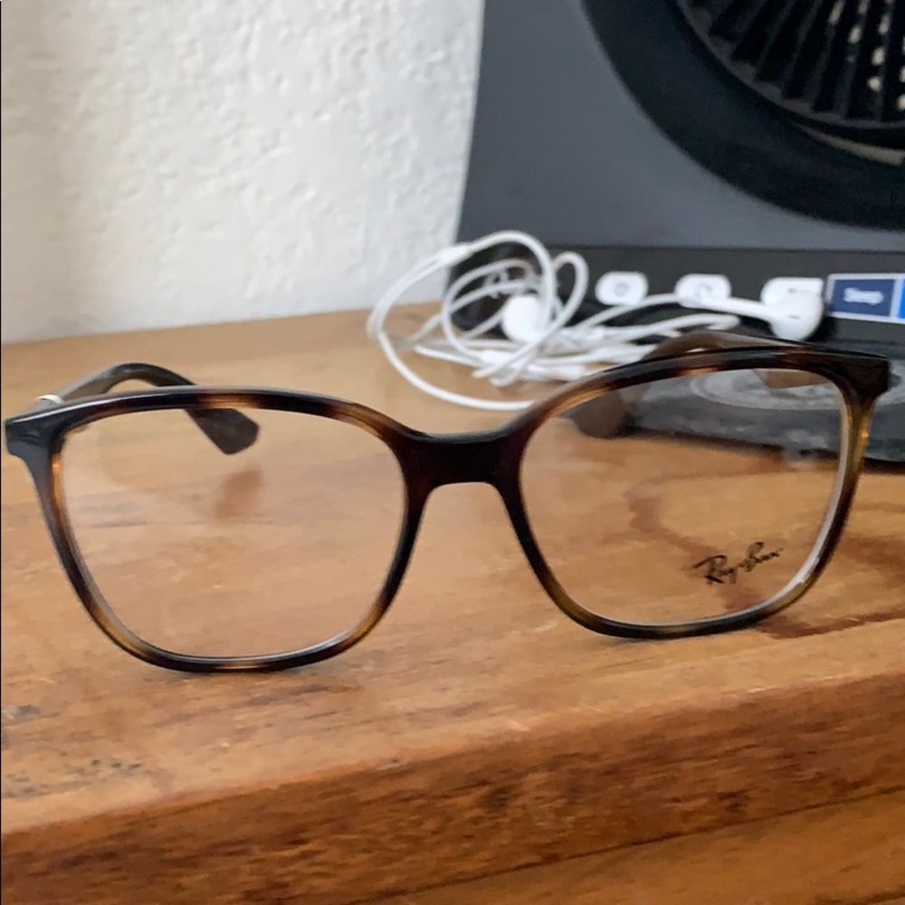 New Ray-Ban frames - Picture 2 of 3